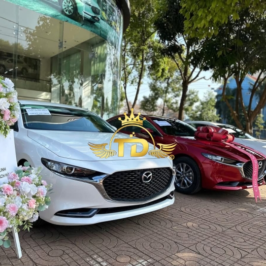 Mazda 3  (Tự động)